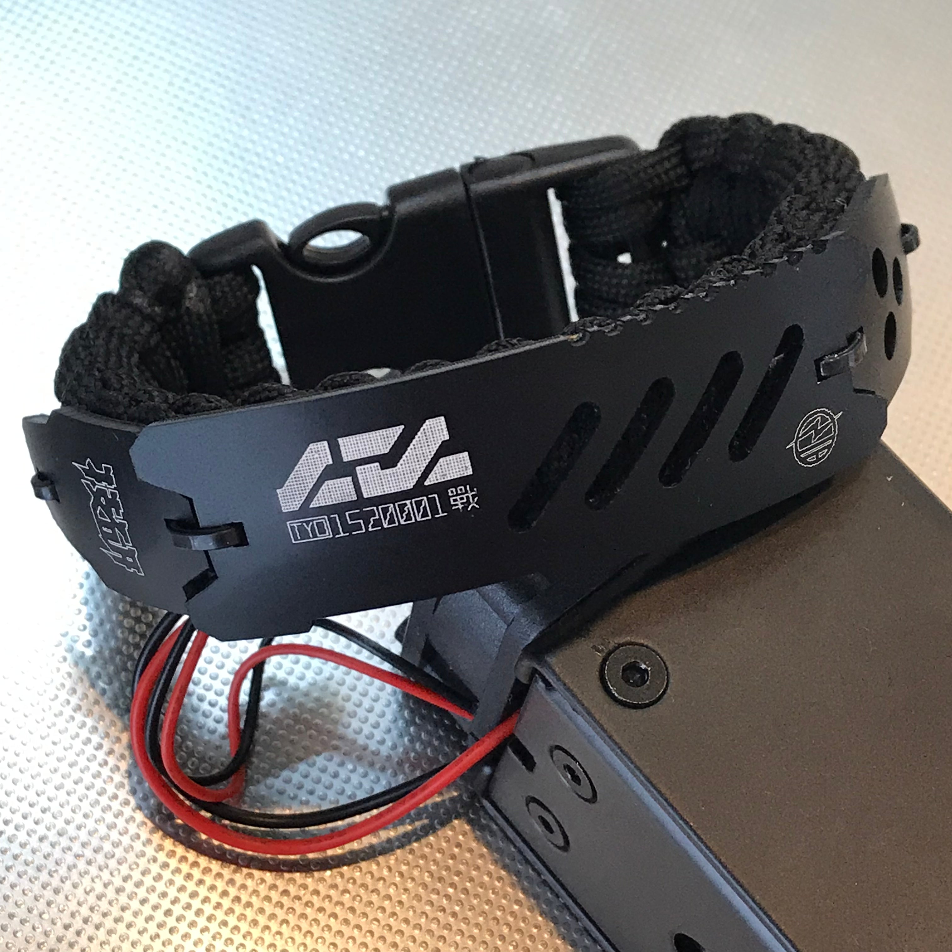 Armored Paracord Wristband Unit_T01 (Matte Type)